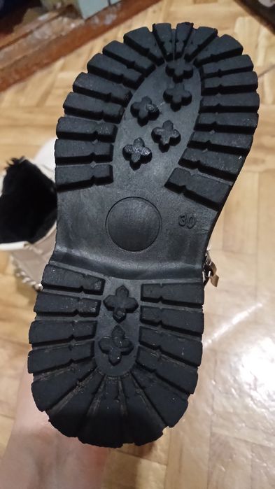 Продам детскую батинку