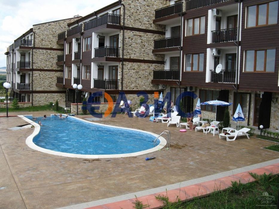 Продава се Тристаен апартамент в с. Кошарица, Област Бургас - 104 кв.м за 515 €/кв.м - Снимка #7