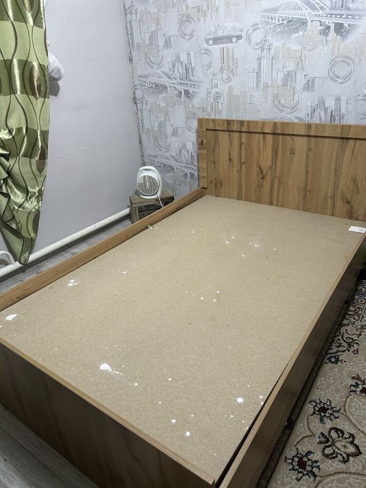 Продается спальная кровать