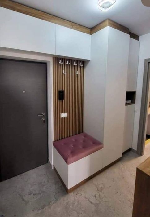 мебел для прихожей prixojka shkaf kraverishga kyim ilishga vishlka