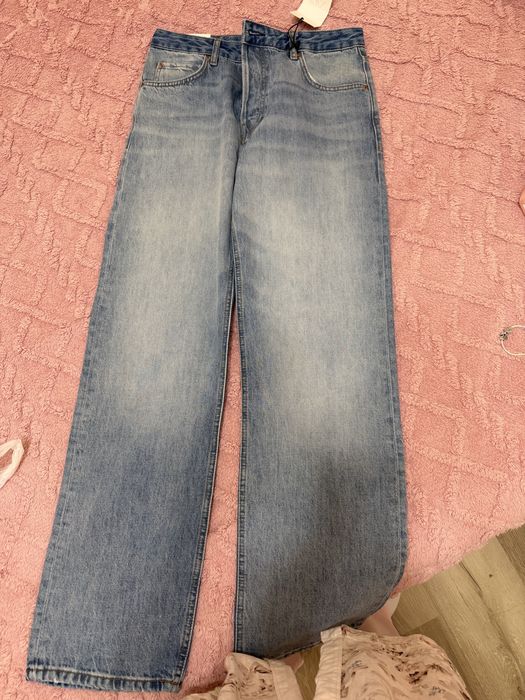 Джинсы зара прямого кроя