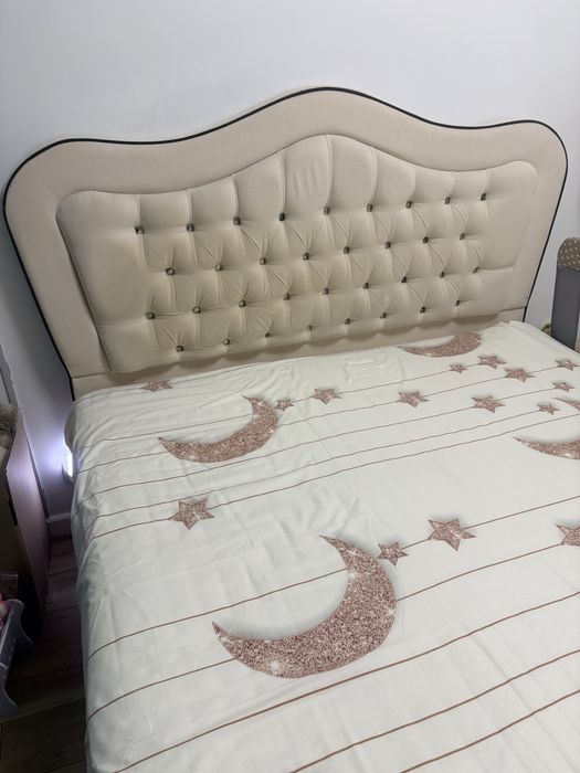 Pat matrimonial cu lada de depozitare fara saltea