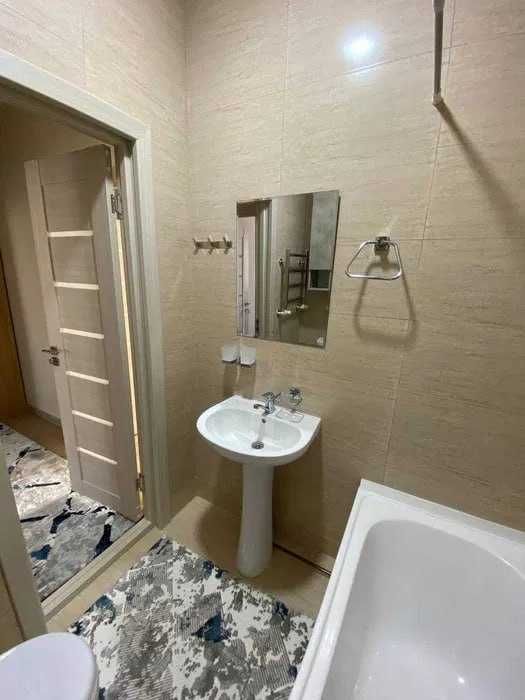 Сдаётся квартира Алмазар р-н | 2-комнатная | 74*