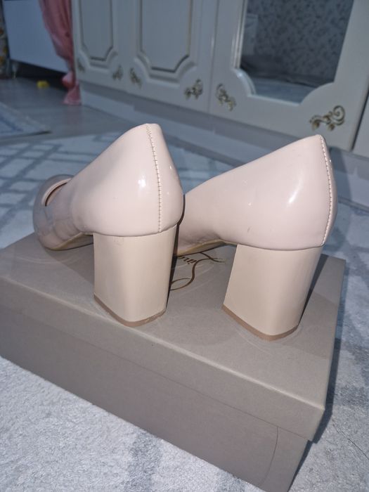 Туфли и ботильон осени