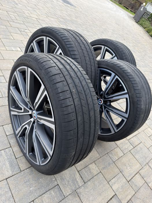 Jante originale BMW 742M R22 cu anvelope – X5 G05 / X6 G06