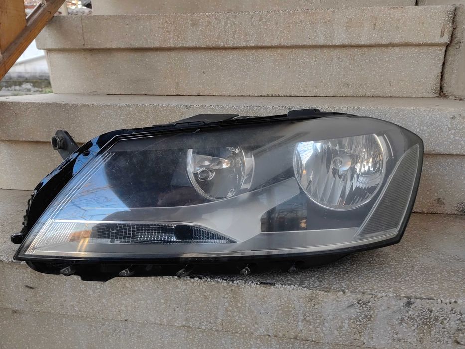 Фар VW Passat B7 ляв / Фар Пасат 7 / Фар Passat 7 Оригинален