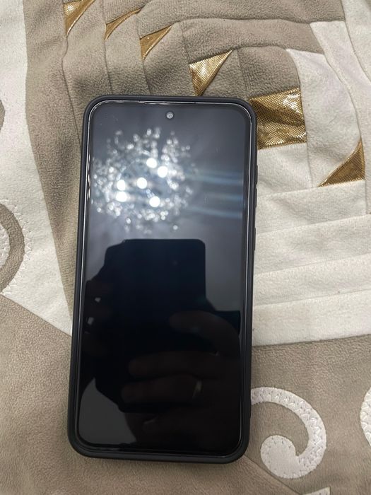 Samsung a 36     128 gb.  Озу 8