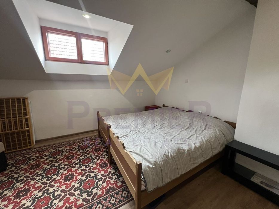 Дава се под наем Ателие в Варна, Колхозен пазар - 35 кв.м за 378.93 € - Снимка #2