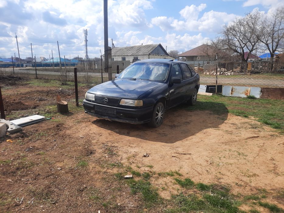 Продам опель вектра 1.6 моно