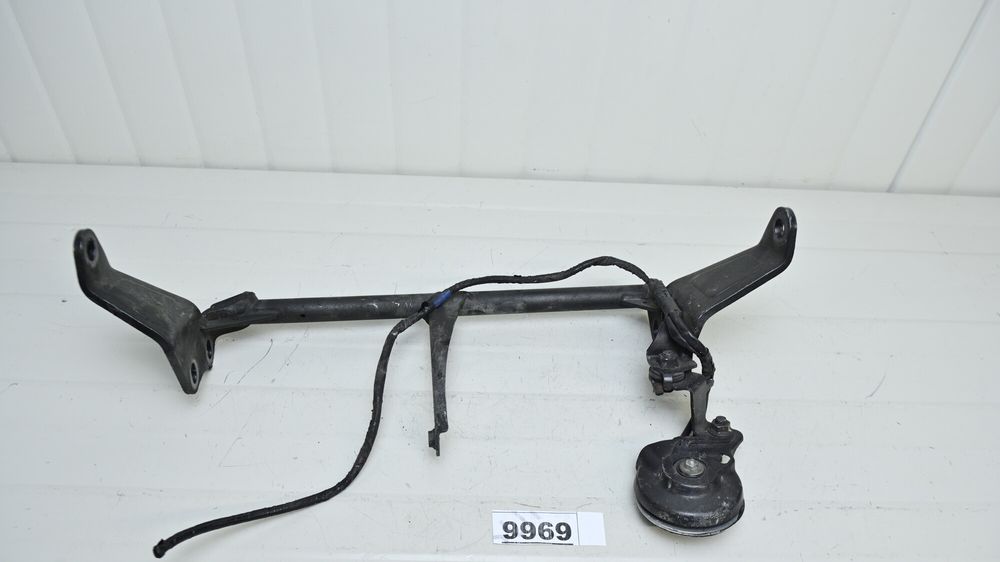Honda CB1000R SC60 2008 2017  cadru motor Suport cu claxon
