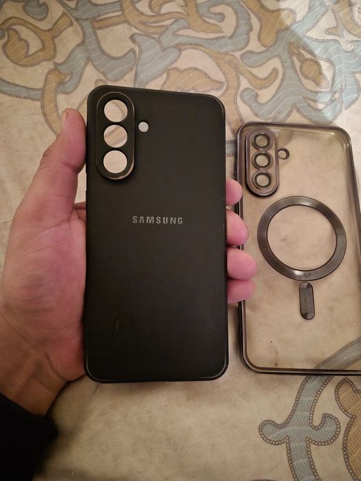 Продам чехлы на самсунг а56