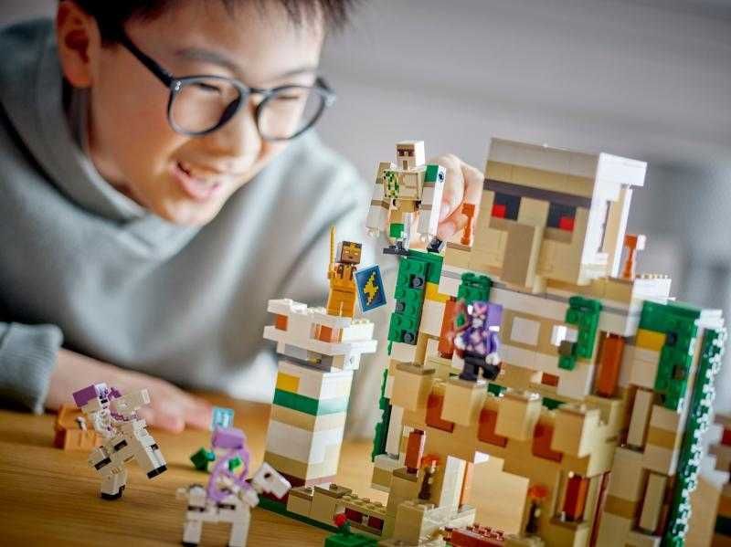 LEGO Minecraft - The Iron Golem Fortress 21250 - NOU
