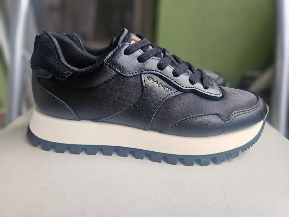Нови оригинални дамски сникърси Gant, 39 номер