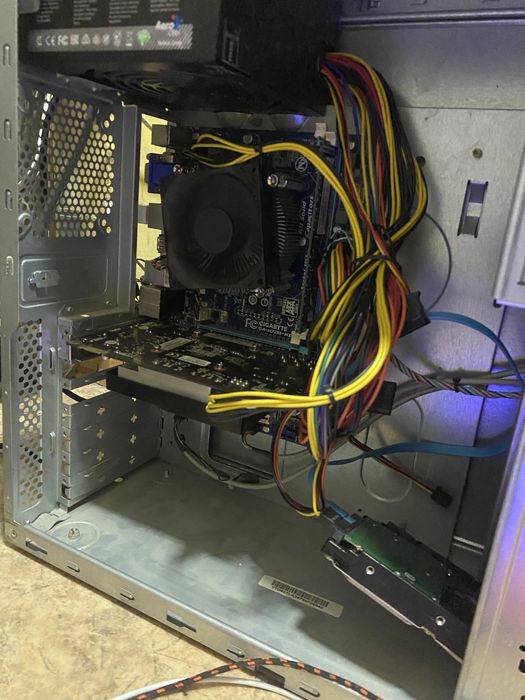 Компьютер целый комплект