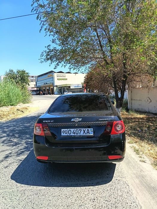 Epika rusimli aftomabil srochna sotiladi