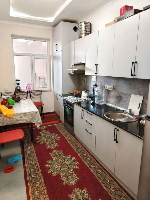 Яшнабад Новостройке продается квартира с удобствами  2/1/8  68м2