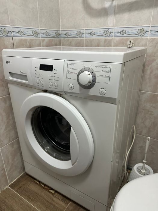 Продам стиральную машинку