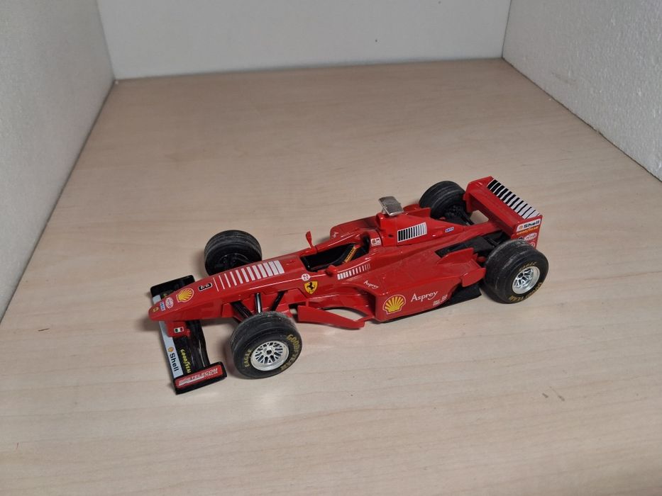 Macheta scara 1:24 F1