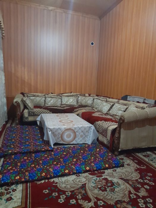 2 этажлик Уй сотилади 180000,$