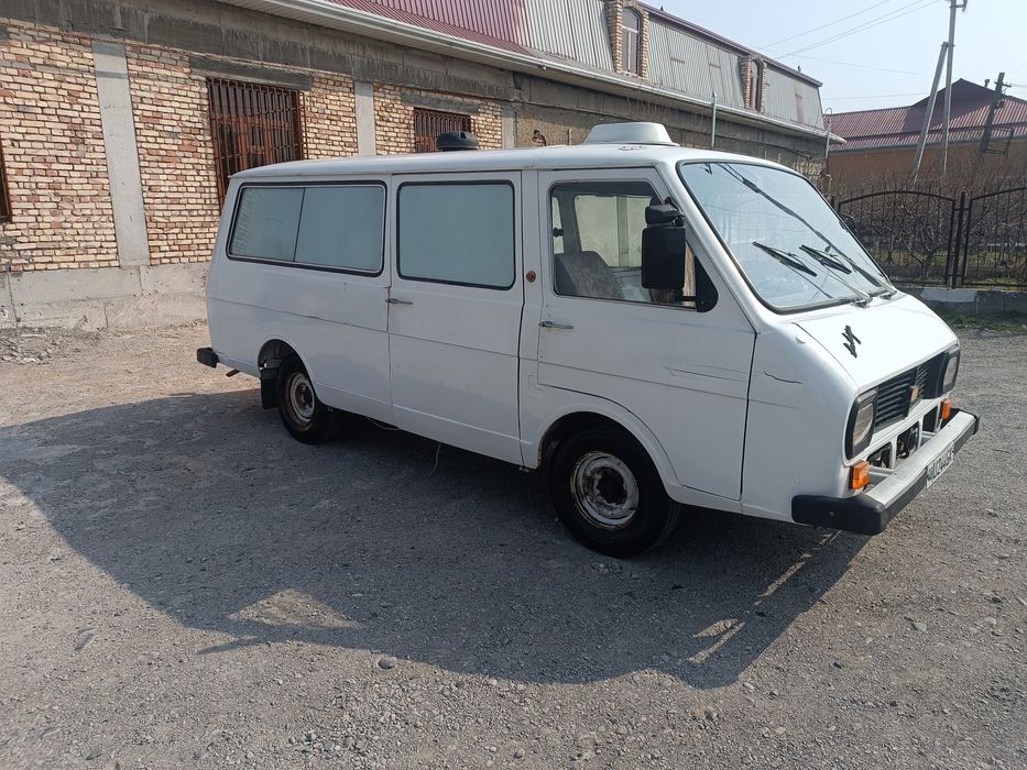 Машина Раф  1995 йил .