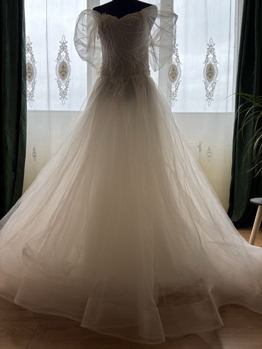 Rochie de mireasa , noua !