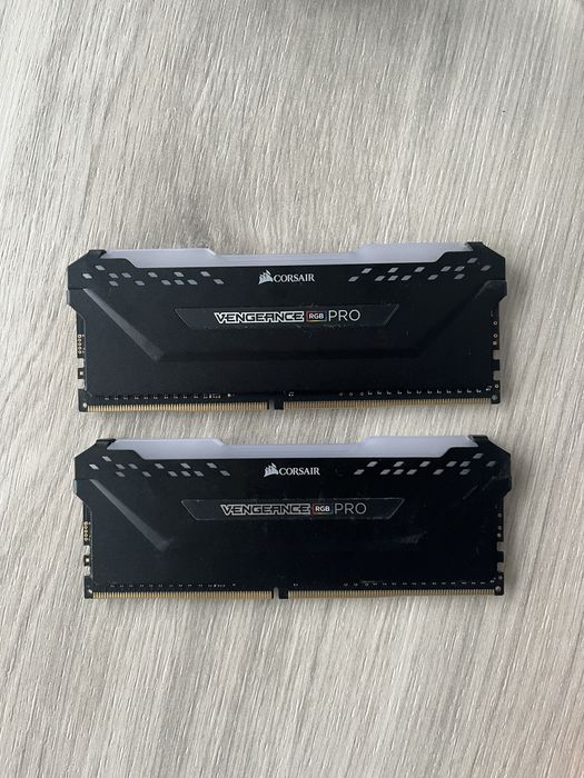 Memorie ram 16 gb ddr4