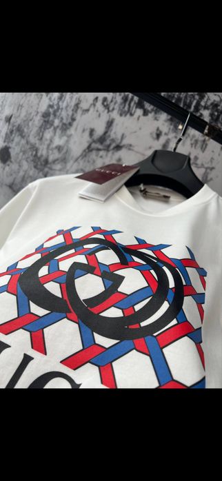 Tricou Gucci calitate premium