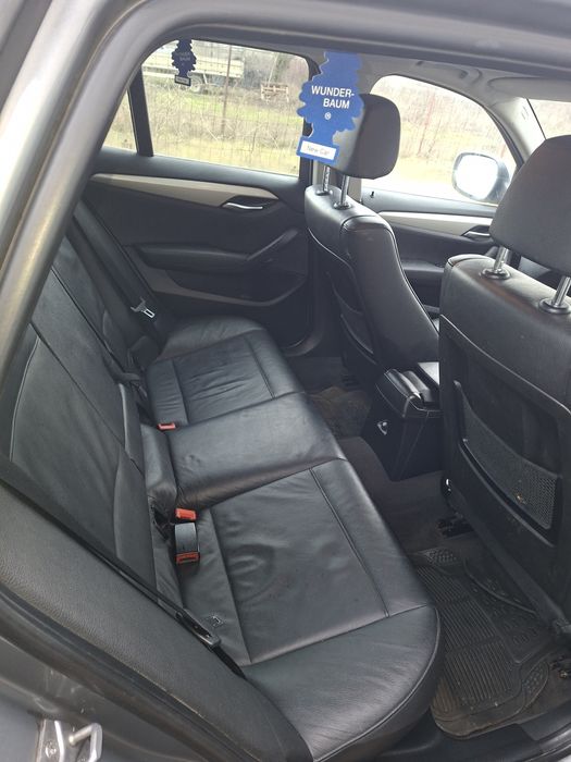 Bmw x1  an 2012.          2l. 163 hp