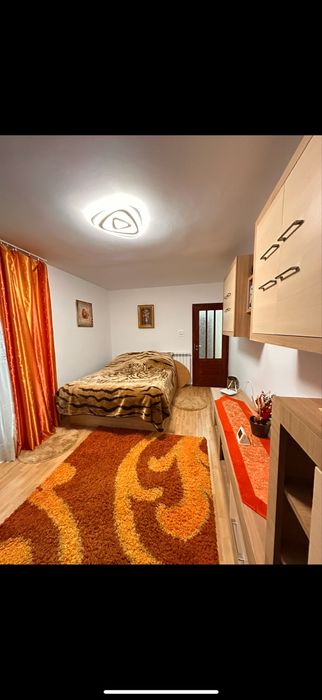 Spatiu Comercial de Inchiriat - PARTER-88m / zona BURDUJENI/Suceava