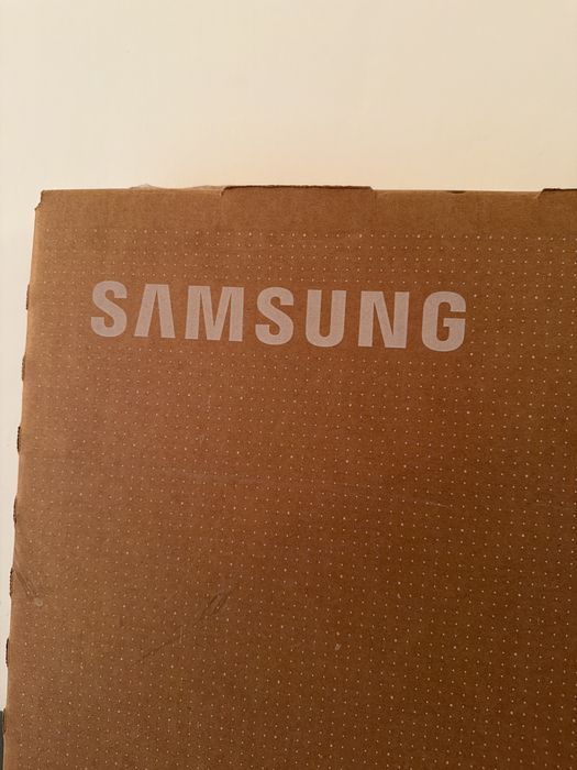 Телевизор samsung