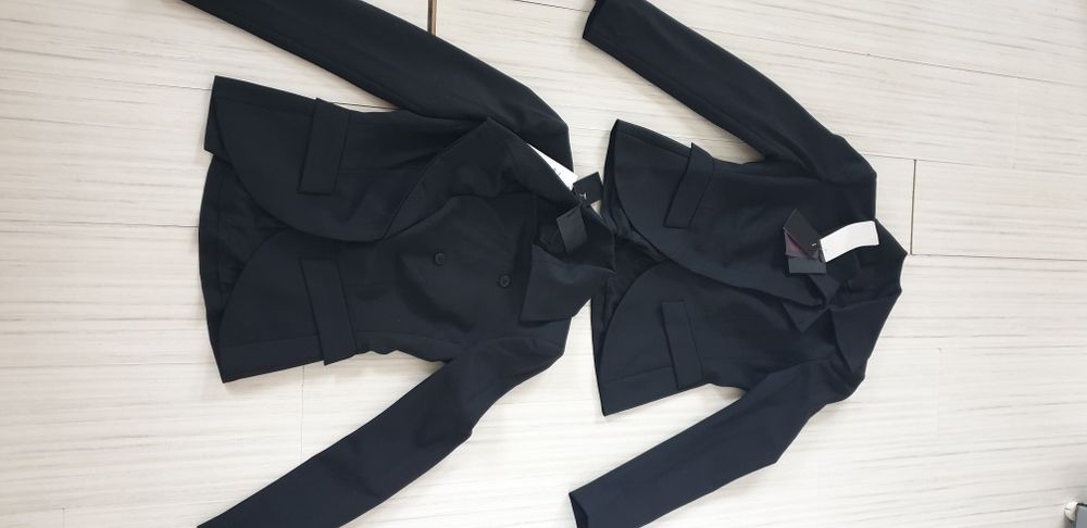 Pinko Wool Womens Size /  40 и 44 НОВО! ОРИГИНАЛ 2бр. Дамски Сака!