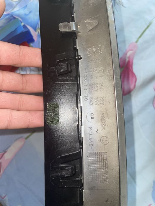 Grile frontale auto + inserții decorative M – aspect sport premium