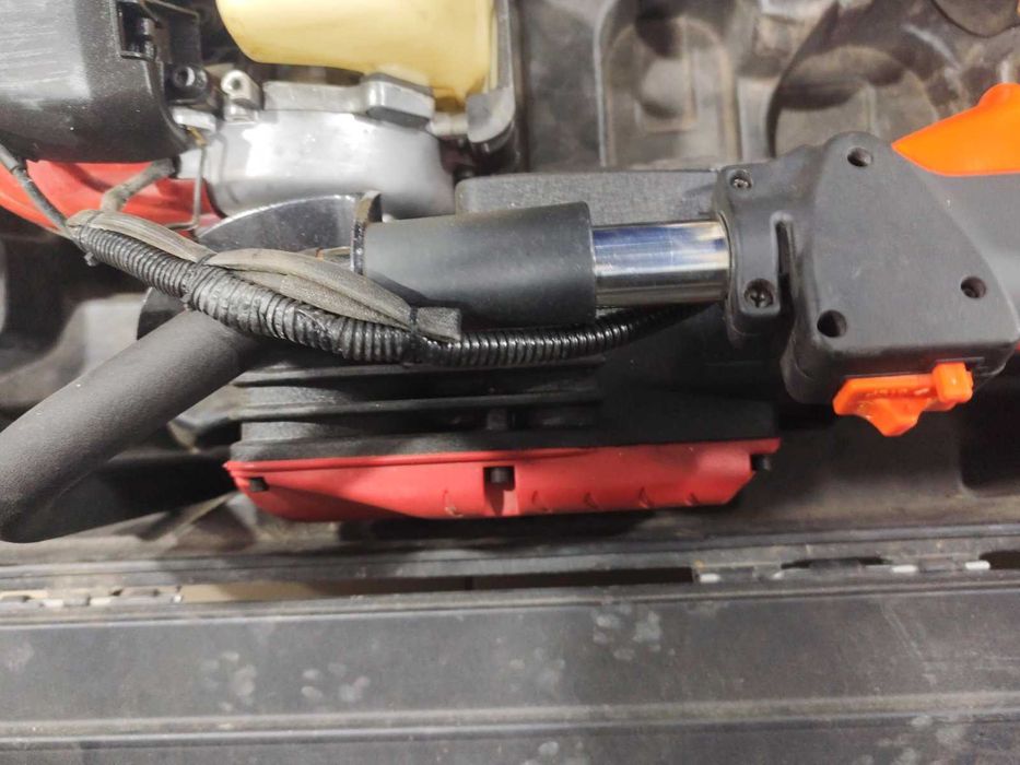 Бензинов набивач на колове 4-STROKE 120mm DPD-120