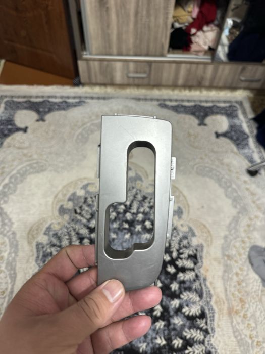 Крышка джентра автомат