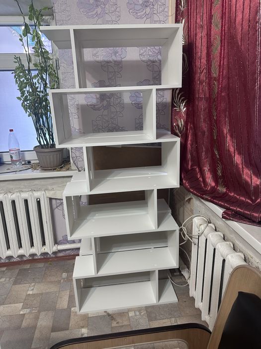 Продам стеллажи