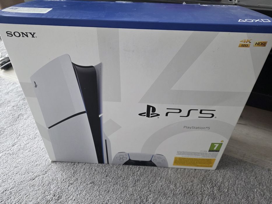 Vand PS5 Slim, disk edition, 1TB