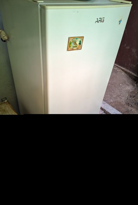 Холодильник ARG в хорошем состоянии