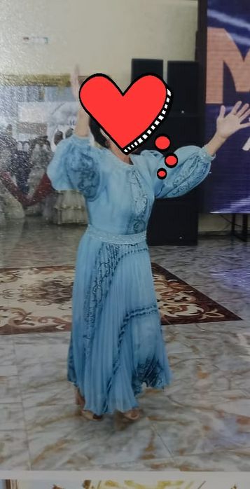 Продам длинное платье