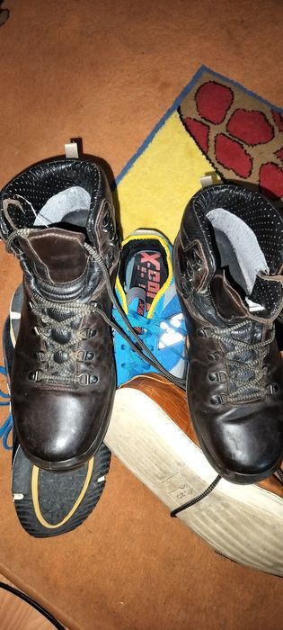Adidasi+pantofi+ghete toate cu tălpic de 28.5 cm