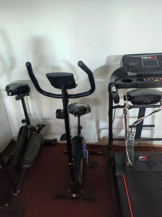 Trinajar sotiladi srochni sotaman