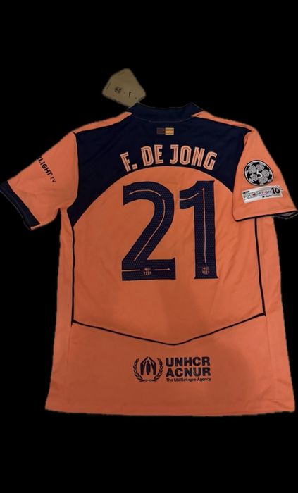 Tricou De Jong