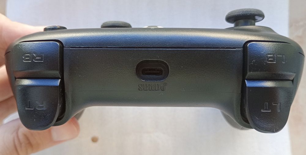 8BitDo Controller Ultimate Wired for Xbox Hall Effect
