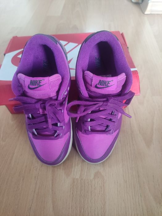 Nike -Оригинални маратонки