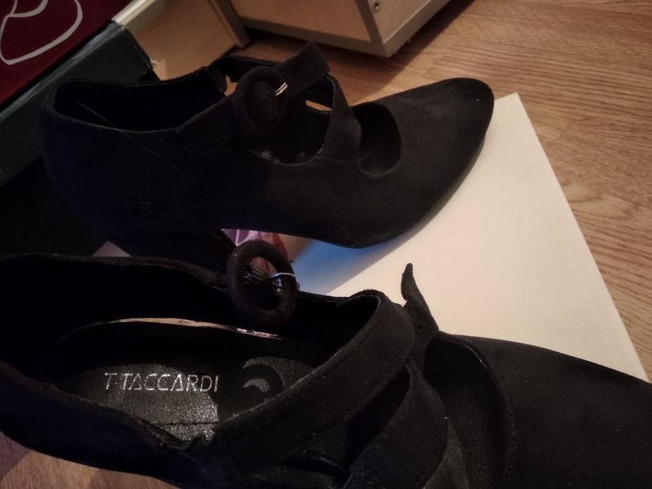 Туфли 37 размер.