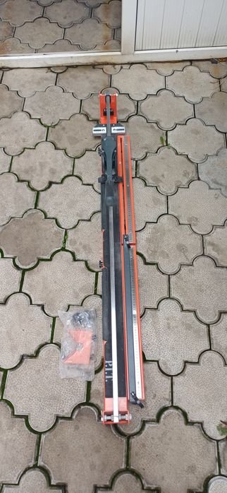 Продается плиткорез, купил за 54 000, использовался один раз, как новы