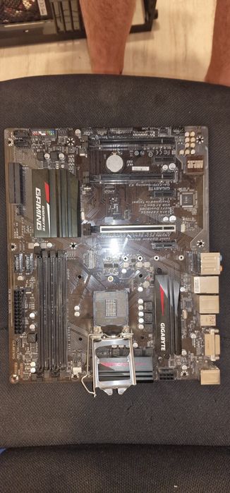 Vand Placa de baza Gigabyte z270 K3 gaming socket 1151 [INTEL]