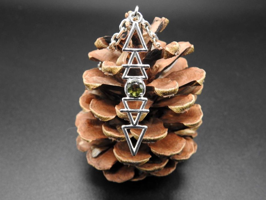 Pandantiv „Heart Chakra Alchemy” - iSTAR