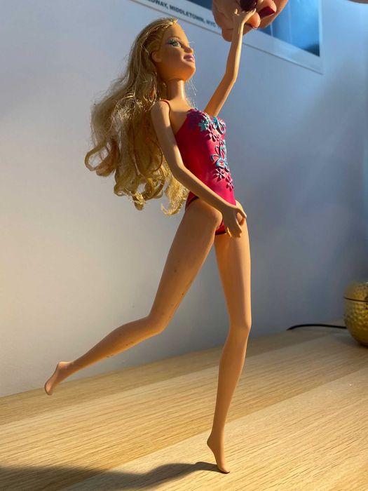 Figurină Barbie (MARIPOZA) 65 RON
