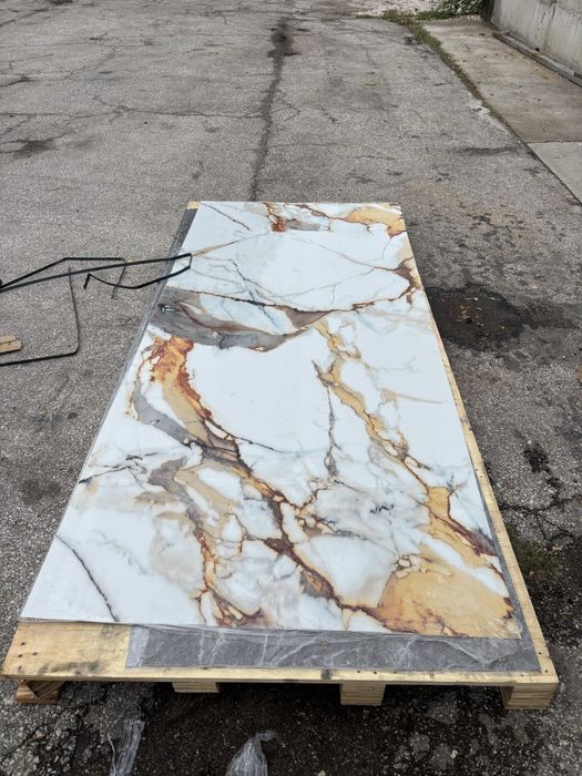 Винилов водоустойчив, влагоустойчив декоративен панел тип "мрамор"