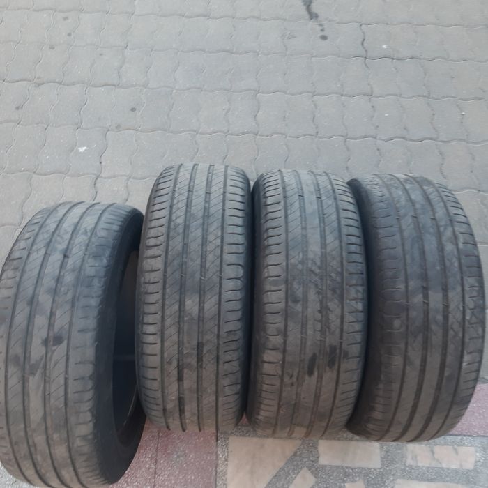 Amvelope vara Michelin 205 55 R16